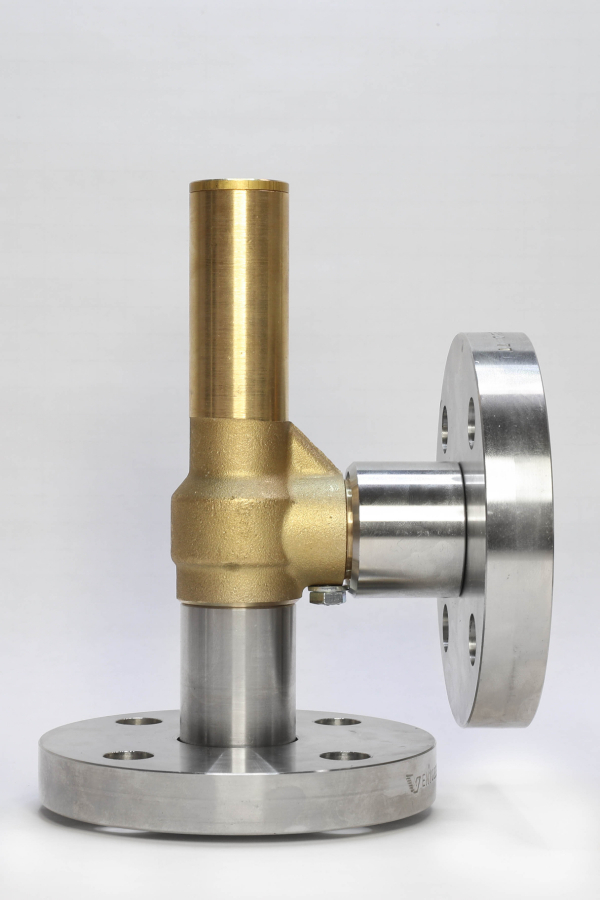 Safety valve model G14/S-CF piped discharge mixed material