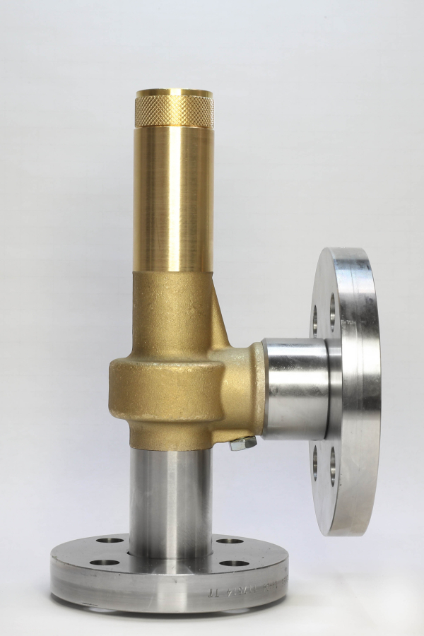 Safety valve model G20-CF piped discharge mixed material
