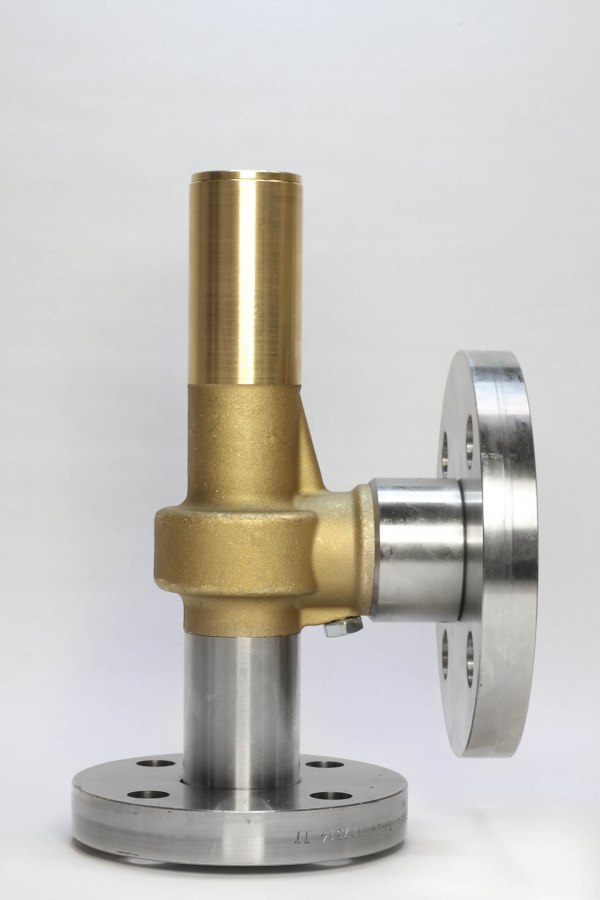 Safety valve model G20/S-CF piped discharge mixed material