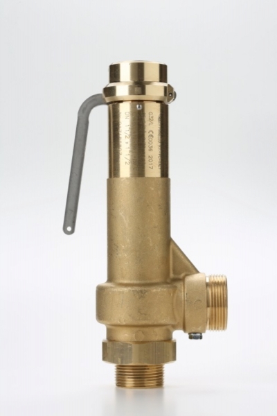 Safety valve model G32/L piped discharge brass material