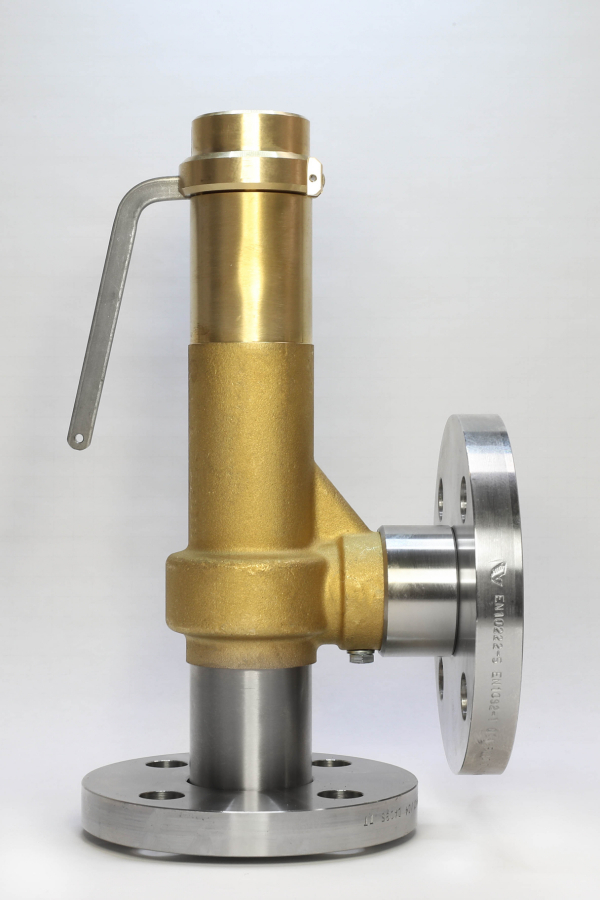Safety valve model G32/L-CF piped discharge mixed material