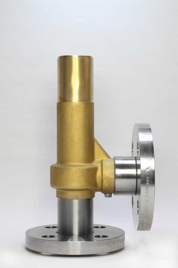 Safety valve model G32/S-CF piped discharge mixed material